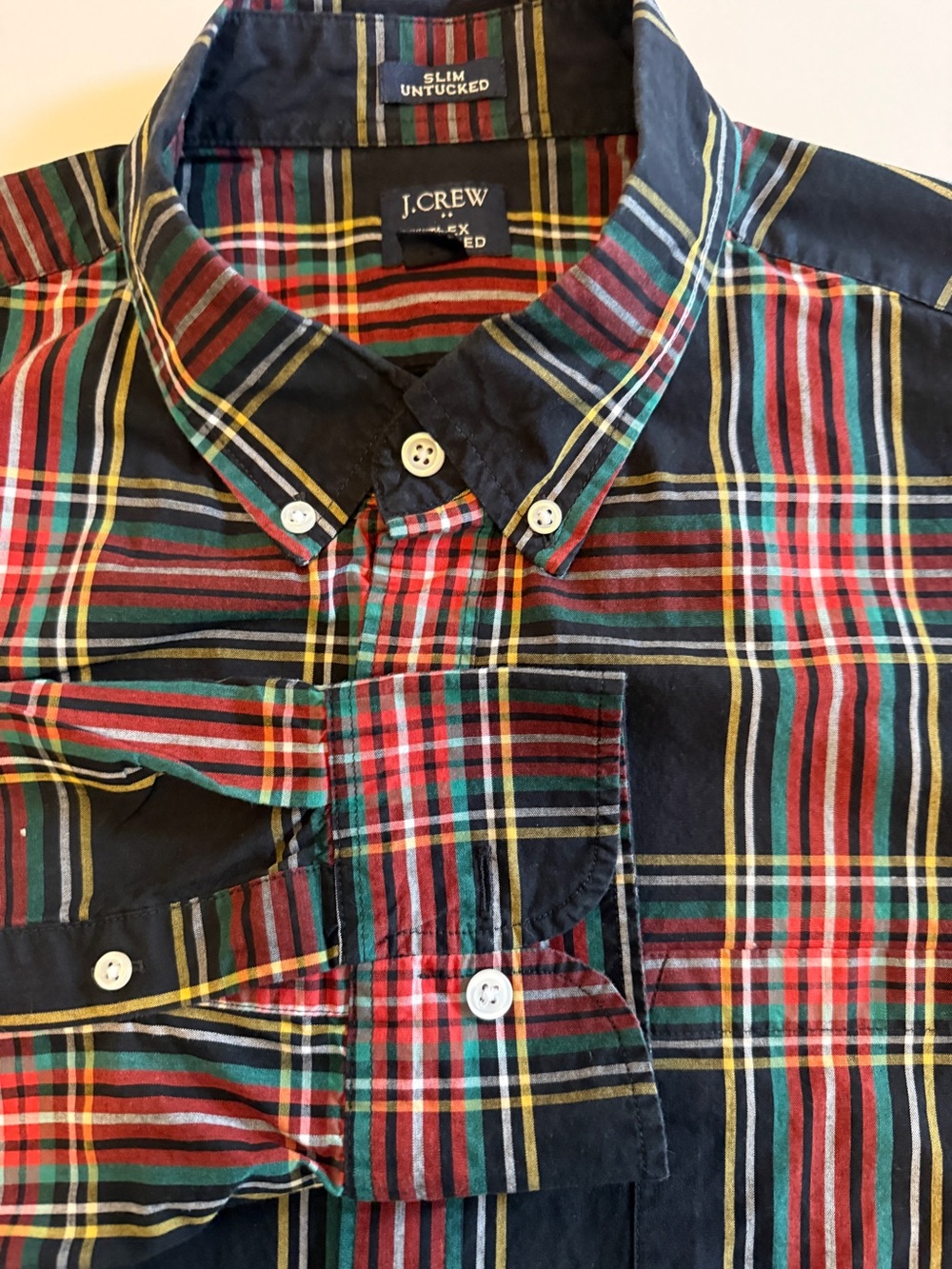 J.Crew Flex Washed Slim Untucked Plaid Button-Down Shirt – Men’s Large